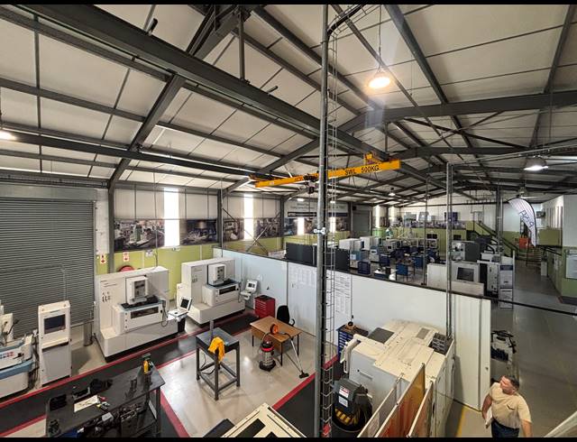 888M² WAREHOUSE TO LET IN BEACONVALE